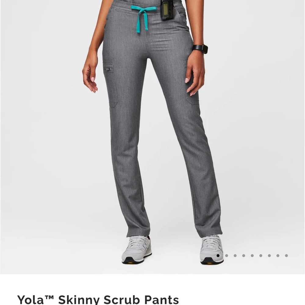 Figs Yola Skinny Scrub Pants